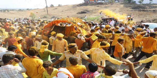 दक्षिण भारताच्या महायात्रेला माळेगावात पारंपारिक उत्साहात सुरुवात