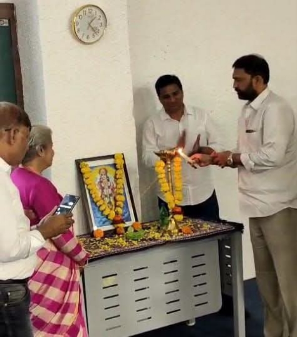 आर.पी. हॉस्पिटलमध्ये पार पडली महाराष्ट्रातील पहिली एस आय जी परिषद