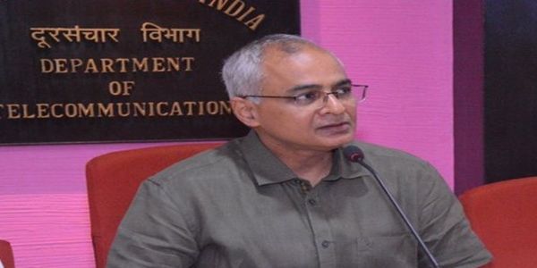 एआय दूरसंचार नेटवर्क स्वयंचलित करण्यास मदत करेल - नीरज मित्तल