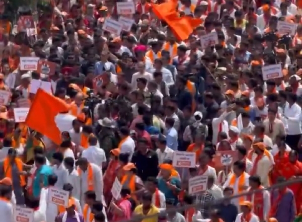उद्धव ठाकरे हंबरडा मोर्चा