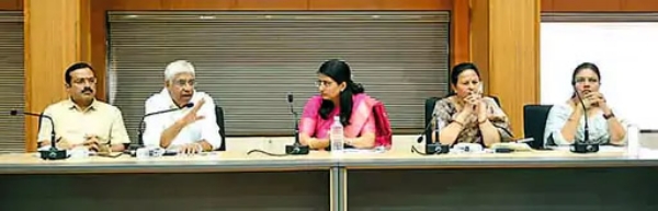 महापालिकेतील नूतन प्रशासकीय इमारत नेहरु मैदानच्‍या खुल्‍या जागेत होणार श्री अंबादेवी-एकविरादेवी विकास आराखड्याला तत्‍वता मान्‍यता..