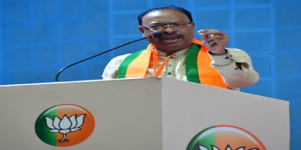 भाजपाचे विकासाचे, याउलट काँग्रेसचे विनाशाचे राजकारण - बावनकुळे