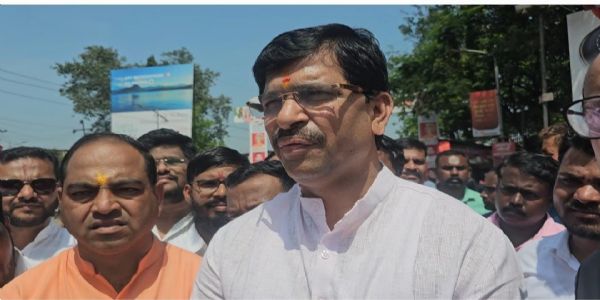 रायगड : वकील आरडेंच्या पत्नीचा आ. महेंद्र थोरवेंविरुद्ध गंभीर आरोप