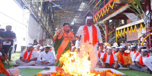 रेणुका देवी शरद सहकारी साखर कारखान्याचा १० वा बॉयलर अग्नीप्रदीपन समारंभ
