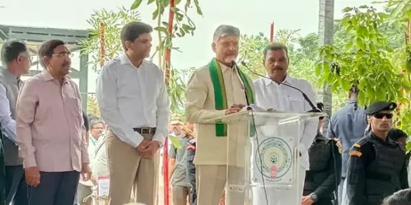 तत्कालीन केंद्र सरकारने कोणताही विचार न करता राज्याची पुनर्रचना केली - चंद्राबाबू नायडू