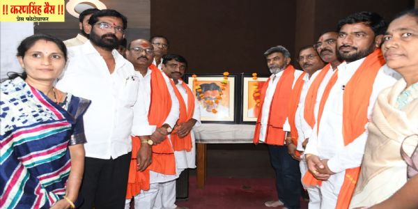 नांदेड जिल्हा शिवसेनेची निवडणुकीच्या निमित्ताने बैठक संपन्न