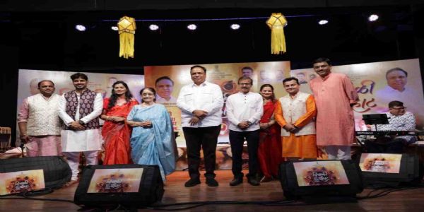 गिरगावात संपन्न झाली अनेक ख्यातनाम गायकांची संगीतमय मैफल