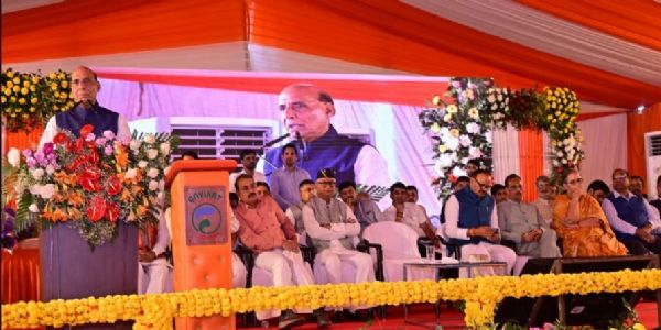 जगातील इतर देशांशी लखनौचे थेट हवाई संपर्क होणार – राजनाथ सिंह