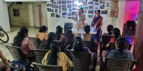 राम-रहीम मित्र मंडळ नवरात्र उत्सवात महिलांसाठी आरोग्य शिबिर