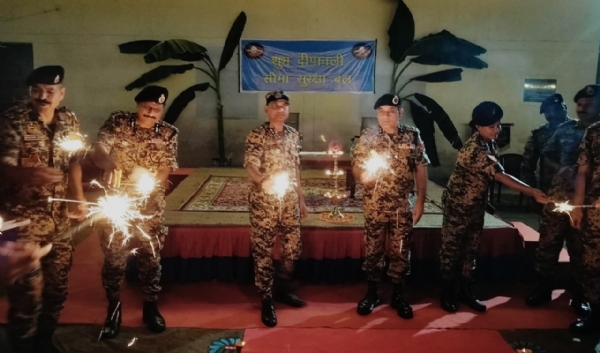 BSF Jawans Celebrate Diwali