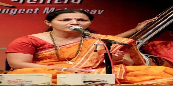 रत्नागिरी : सम्राज्ञी शेलार रंगवणार ‘स्वराभिषेक’ची दिवाळी पहाट मैफल