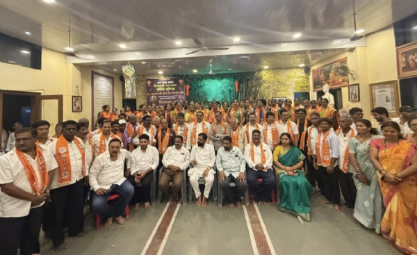 विकासदादा गायकवाड यांचा मोठा प्रवेश शिवसेना (शिंदे) गटात — गोरेगावचे राजकीय समीकरण बदलणार!