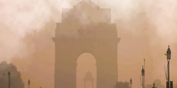 दिल्लीचा श्वास कोंडला : एक्यूआय 400 पार