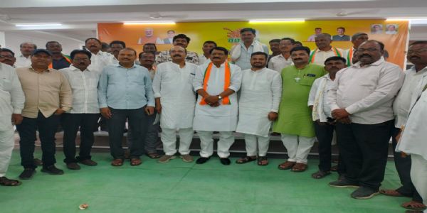 अकोल्यात वंचितला धक्का, बोर्डे यांचा भाजपमध्ये प्रवेश
