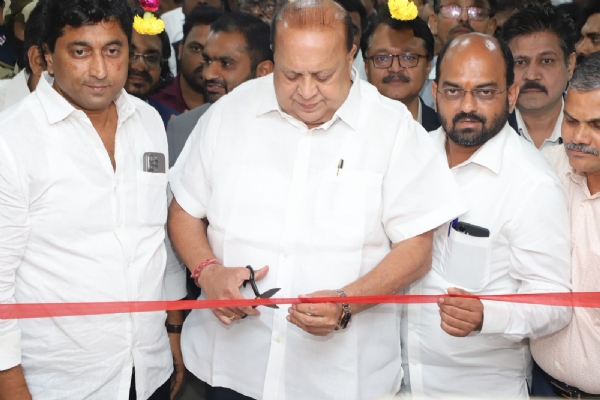 सी. पी. आर.  रुग्णालयात अत्याधुनिक एम.आर.आय.सिटी स्कॅन,मॅमोग्राफी, अल्ट्रा सोनोग्राफी सुविधा सी. पी. आर.  रुग्णालयात अत्याधुनिक एम.आर.आय.सिटी स्कॅन,मॅमोग्राफी, अल्ट्रा सोनोग्राफी सुविधा