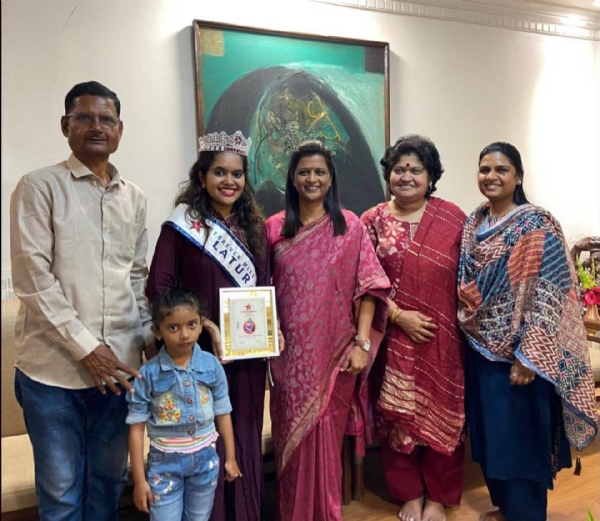 लातूरकरांसाठी हा अभिमानाचा क्षण-डाॅ.अर्चना पाटील चाकूरकर लातूरकरांसाठी हा अभिमानाचा क्षण-डाॅ.अर्चना पाटील चाकूरकर