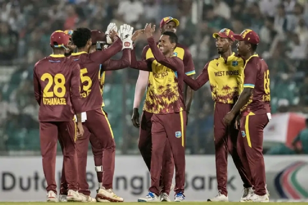 वेस्ट इंडिजचा संघ वेस्ट इंडिजचा संघ