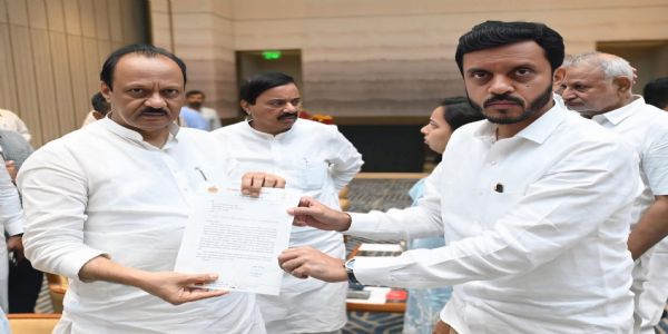 न्याय हवा, उपमुख्यमंत्री पवार यांना आमदार पंडित यांचे निवेदन