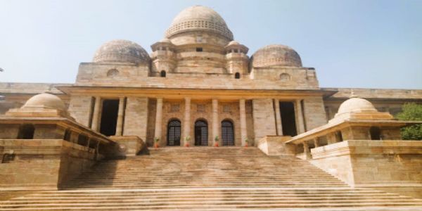 ‘महामार्ग तातडीने मोकळा करा’; बच्चू कडूंना हायकोर्टाचा आदेश