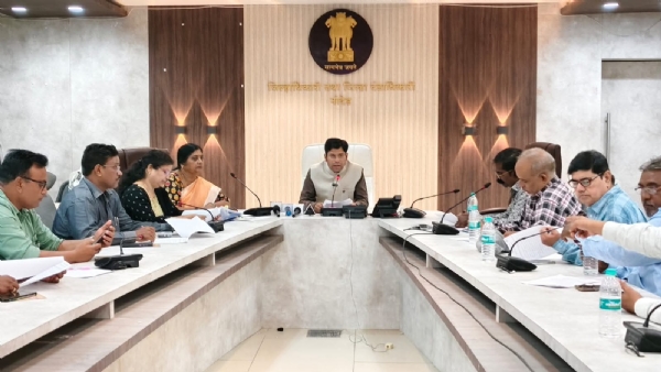 ‘सरदार @150 एकता अभियानात सहभागी व्हावे - जिल्हाधिकारी राहुल कर्डिले