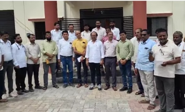 पुरग्रस्त खळी गावात डॉक्टर असोसिएशनचे आरोग्य शिबीर संपन्न