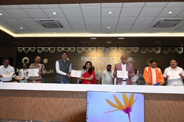 पालकमंत्री ॲड. माणिकराव कोकाटे