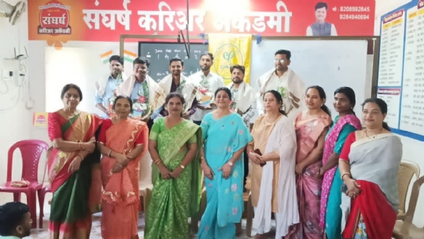 लीनेस क्लब ऑफ परभणीतर्फे शिक्षकांचा सत्कार