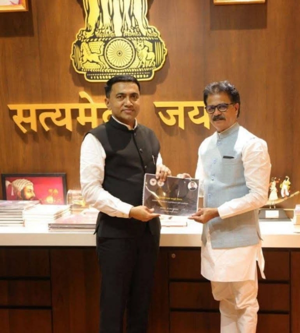 गोव्याच्या मुख्यमंत्र्यांना मुख्यमंत्री रजक समृध्दी योजनेच्या अंमलबजावणीकरीता प्रोजेक्ट सादर गोव्याच्या मुख्यमंत्र्यांना मुख्यमंत्री रजक समृध्दी योजनेच्या अंमलबजावणीकरीता प्रोजेक्ट सादर