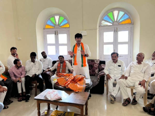 मराठवाडा विभाग पदवीधर नोंदणी दौरा मराठवाडा विभाग पदवीधर नोंदणी दौरा