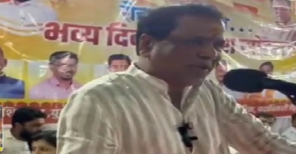 रोह्याची सभा ठरली दिशा दर्शक; तटकरे यांना गोगावले यांचा टोला रोह्याची सभा ठरली दिशा दर्शक; तटकरे यांना गोगावले यांचा टोला