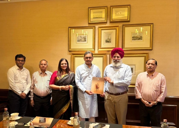 रायगड लष्करी वारसा चर्चा संभाजीराजे छत्रपती