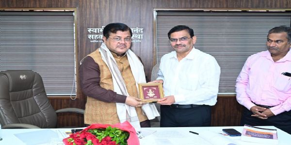 रत्नागिरी : स्वरूपानंद पतसंस्थेचे अर्थकारण आदर्श : प्रवीण दरेकर