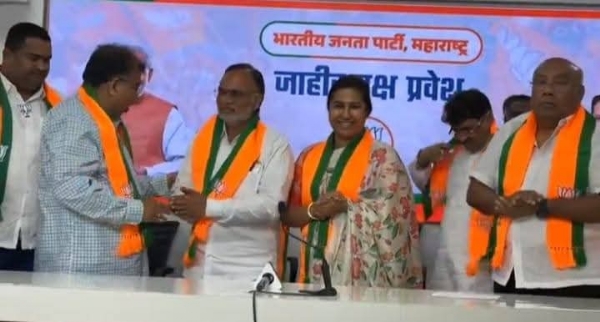 पक्षप्रवेश