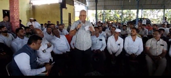 त्रंबक रस्त्यावरील भूसंपादनाला शेतकरी ग्रामस्थांचा विरोध कायदेशीर लढा देण्याचा निर्णय