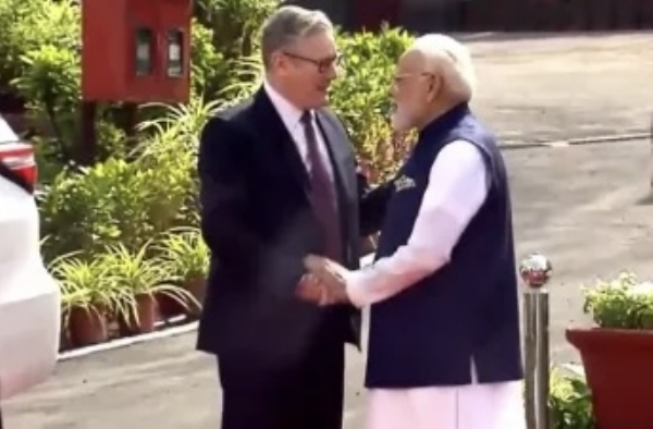 पंतप्रधान मोदी ब्रिटिश पंतप्रधान केयर स्टारमर