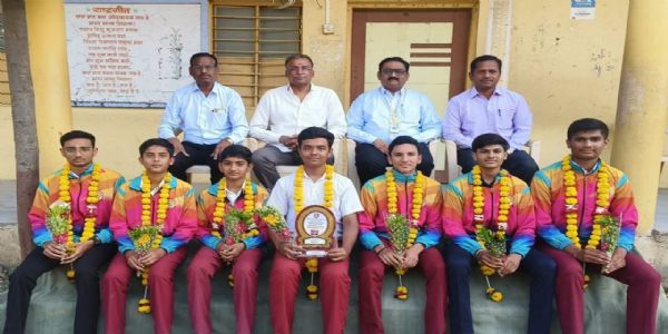 परभणी - बाल विद्यामंदिर हायस्कूलच्या टेबल टेनिस संघाची राज्यस्तरीय स्पर्धेसाठी निवड