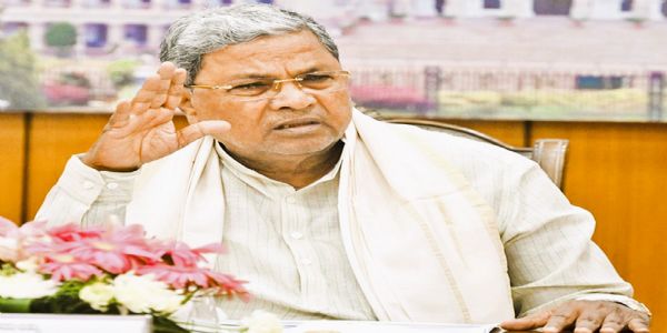 कर्नाटकमध्ये प्लास्टिकच्या बाटल्यांवर बंदी