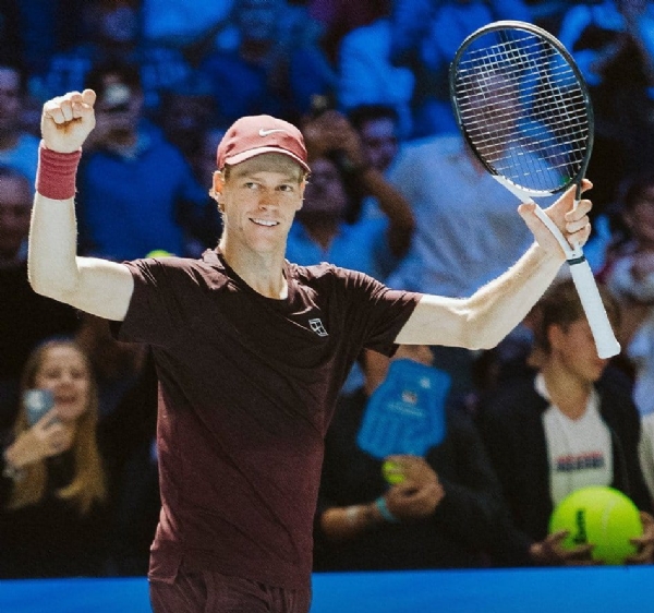 यानिक सिन्नर यानिक सिन्नर