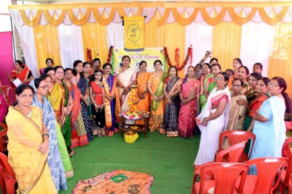 परभणी क्लबच्या कामाचे केले कौतूक