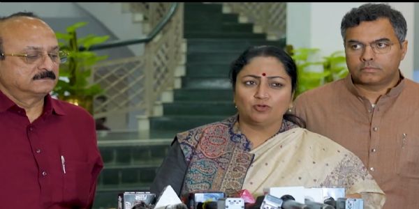 दिल्लीतील इयत्ता पाचवीपर्यंतच्या शाळा हायब्रिड पद्धतीने