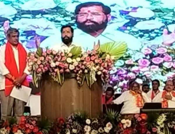 दगाबाज कोण हे जनतेला चांगलचं माहितीये ; निवडणूकीतून ते दाखवून सुद्धा दिलंय