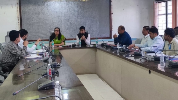 महाराष्ट्र राज्य रस्ते विकास महामंडळाचे सह व्यवस्थापकीय संचालक लक्ष्मीनारायण मिश्रा यांनी घेतला आढावा