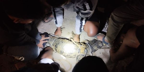 रायगड जिल्ह्यात ग्रामस्थांनी पकडली मगर