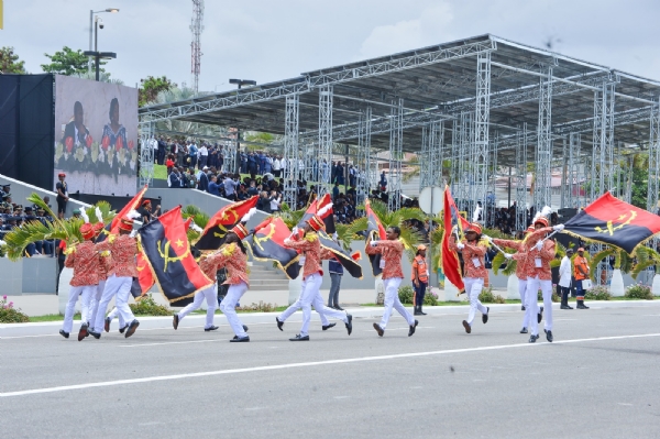 President attends Angola 50th Independence Day celebrations President attends Angola 50th Independence Day celebrations