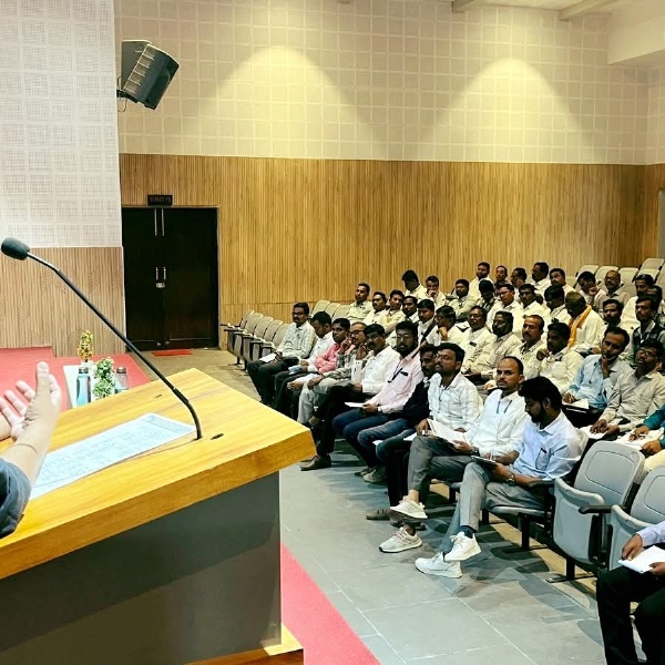 शंभर (१००) हून अधिक अधिकारी व पर्यवेक्षकांनी सहभाग नोंदवला.