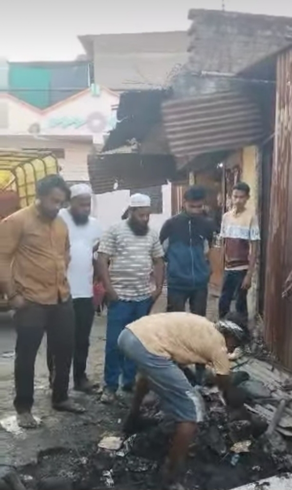 वांगी रोड परिसरात नाला बांधकामामुळे नागरिकांची दिलासा वांगी रोड परिसरात नाला बांधकामामुळे नागरिकांची दिलासा