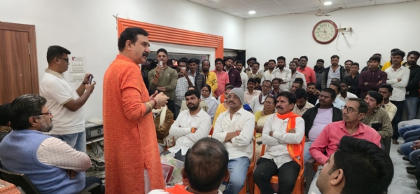 बीड नगर पालिकेवर शिवसेनेचा भगवा फडकवा बीड नगर पालिकेवर शिवसेनेचा भगवा फडकवा