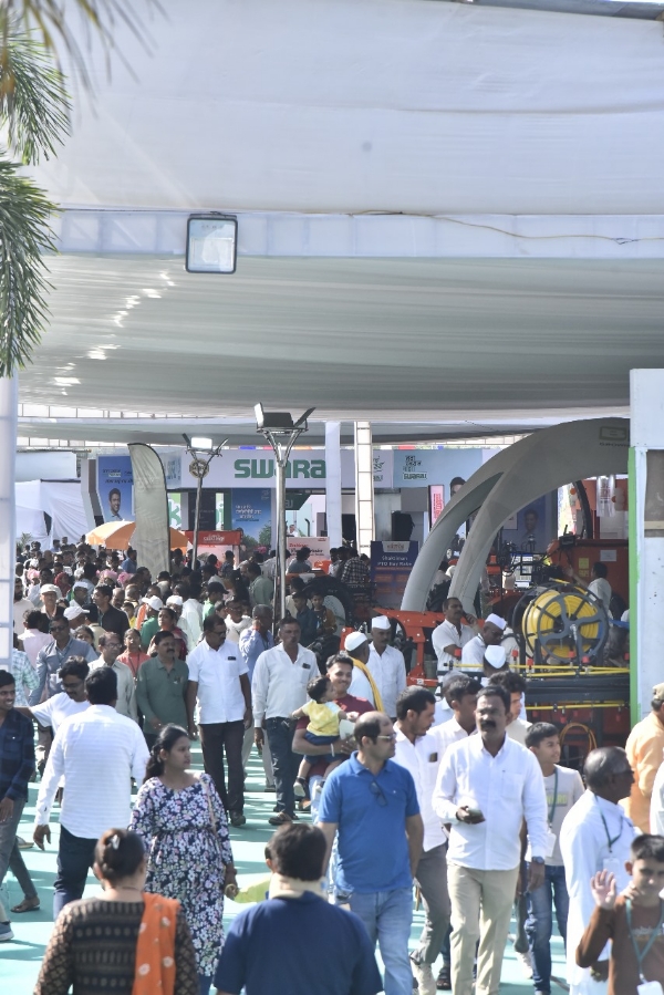 कृषीथॉन २०२५ - शेतकऱ्यांसह शहरवासीयांची अलोट गर्दी, आज शेवटचा दिवस कृषीथॉन २०२५ - शेतकऱ्यांसह शहरवासीयांची अलोट गर्दी, आज शेवटचा दिवस