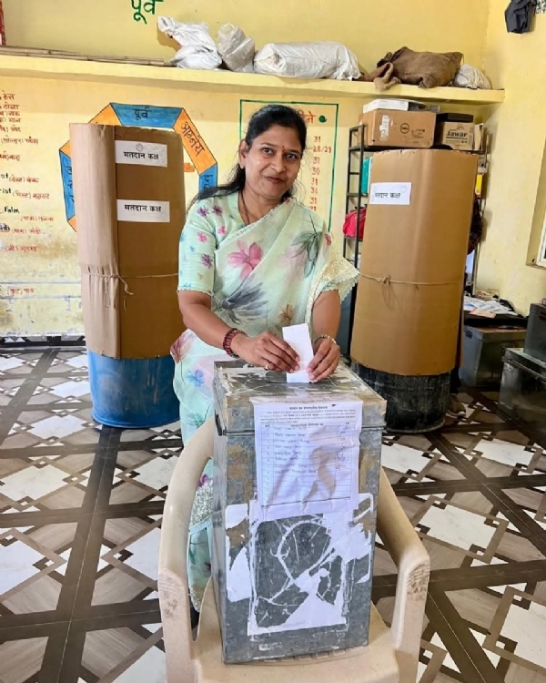 जानेफळ (ता.फुलंब्री) येथील विविध कार्यकारी विकास सहकारी सोसायटीच्या निवडणुकीत जानेफळ (ता.फुलंब्री) येथील विविध कार्यकारी विकास सहकारी सोसायटीच्या निवडणुकीत