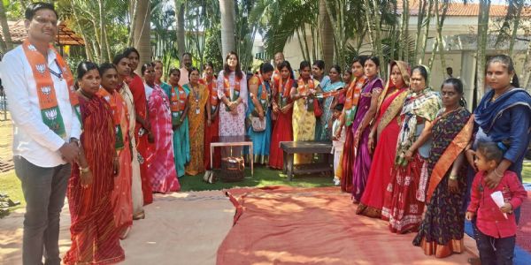 बीड : सपना डहाळे यांची भाजपाच्या शहर उपाध्यक्षपदी नियुक्ती